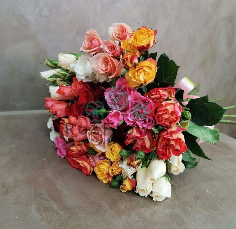 Букет цветов из: Розы в Кадоме