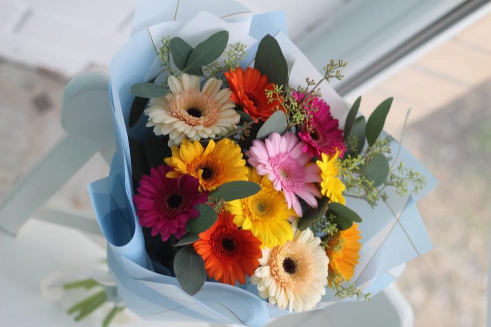 Букет цветов из: Герберы в Кадоме