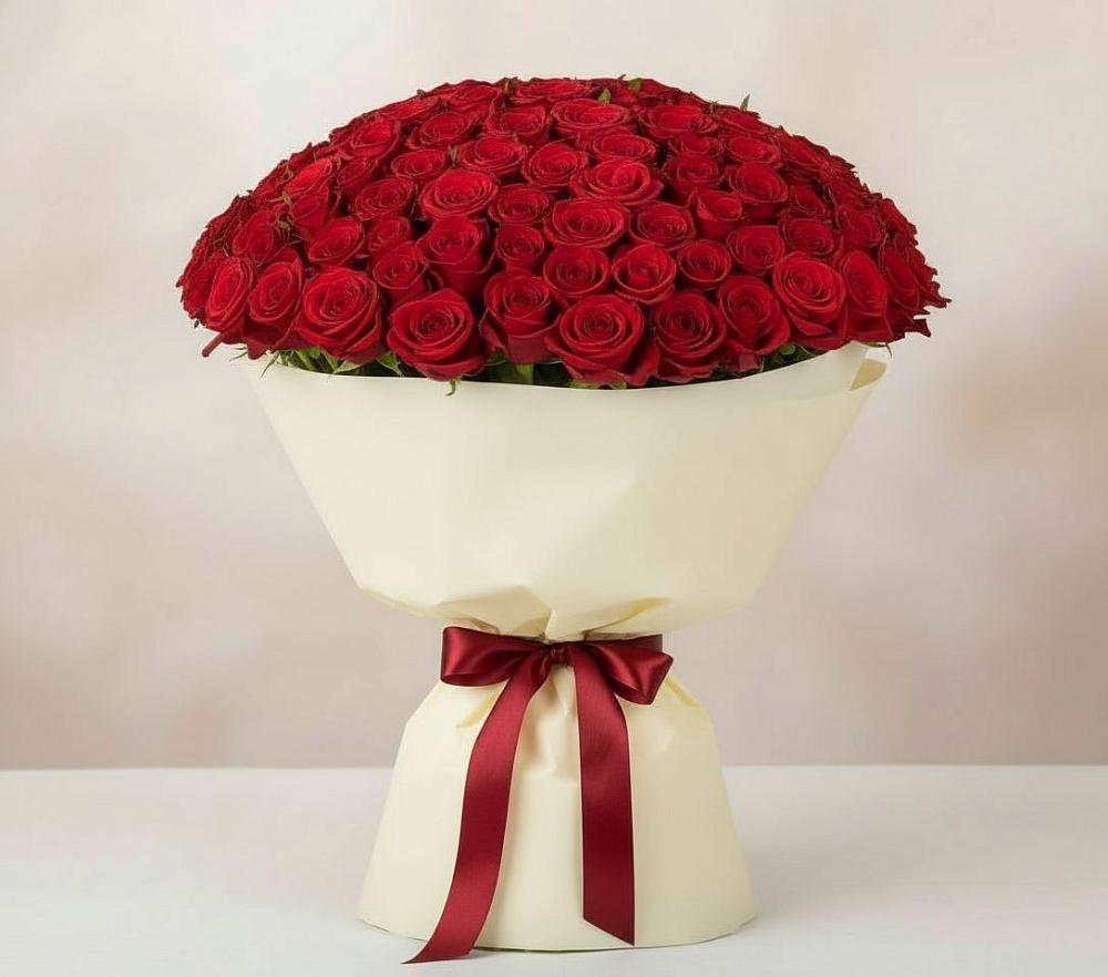 Букет 101 Красная роза Милано в Кадоме