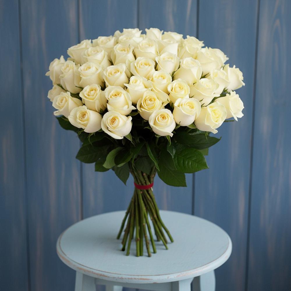 Букет 51 Белая роза Эдлесс Лав в Кадоме