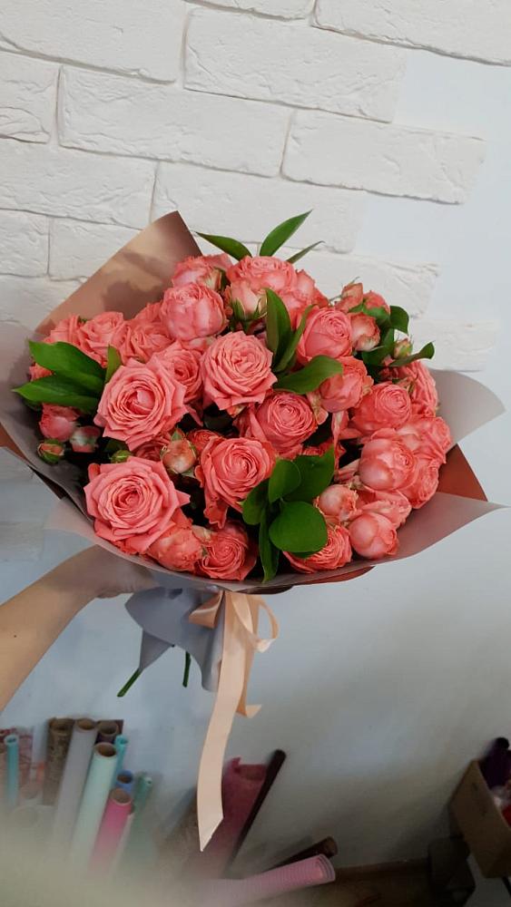 Букет цветов из: Розы в Кадоме