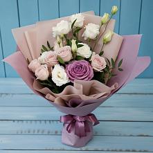 Букет цветов из:  Розы и Лизиантусы в Кадоме