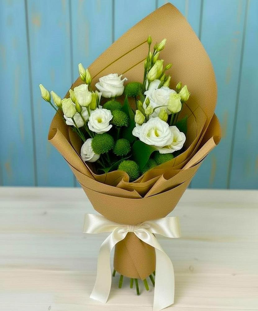 Букет цветов из: Хризантемы и Лизиантусы в Кадоме