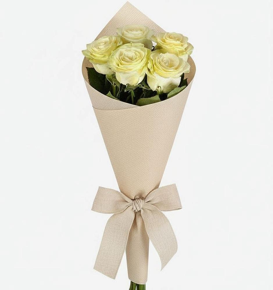 Букет цветов из: Розы в Кадоме