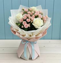 Букет цветов из:  Розы в Кадоме