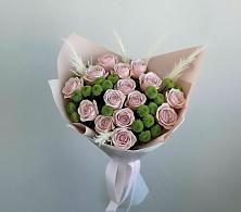 Букет цветов из:  Розы и Хризантемы в Кадоме