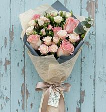 Букет цветов из:  Розы в Кадоме