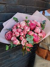 Букет цветов из:  Розы в Кадоме