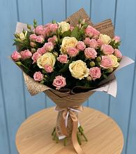 Букет цветов из:  Розы в Кадоме