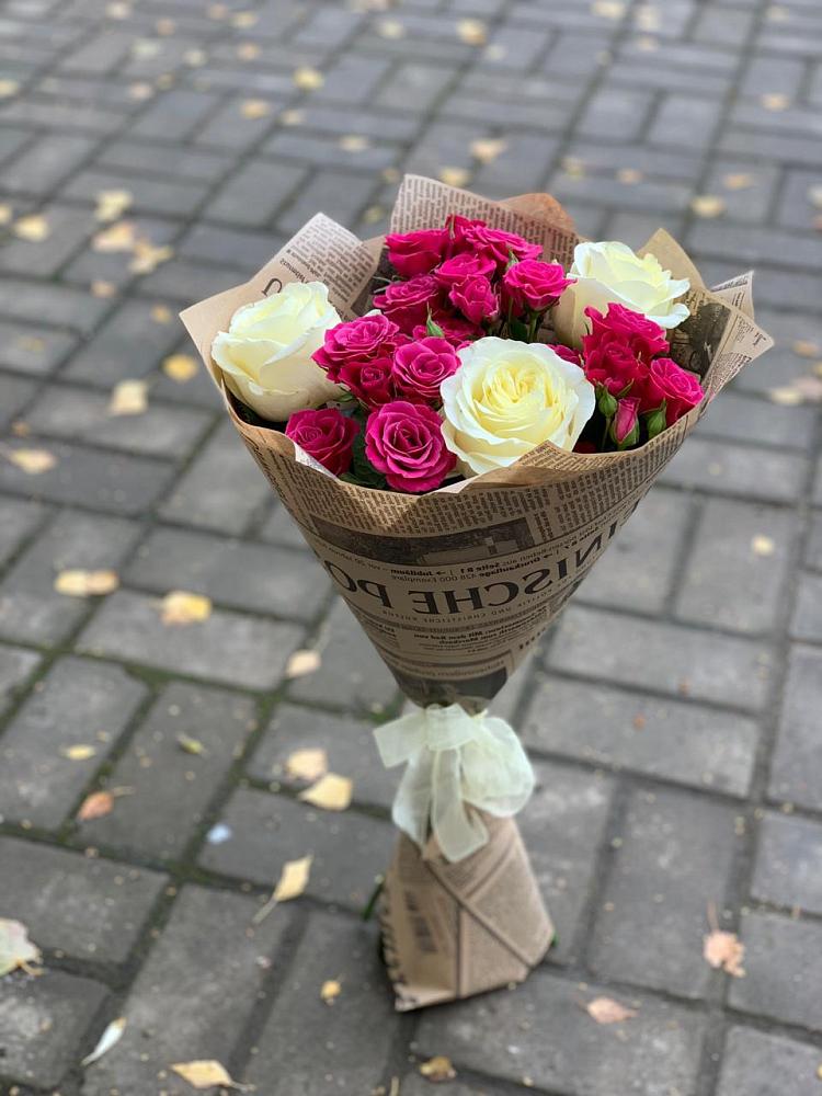 Букет цветов из: Розы в Кадоме