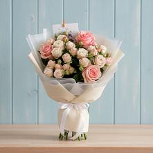 Букет цветов из:  Розы в Кадоме