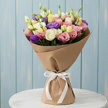 Букет цветов из:  Лизиантусы в Кадоме